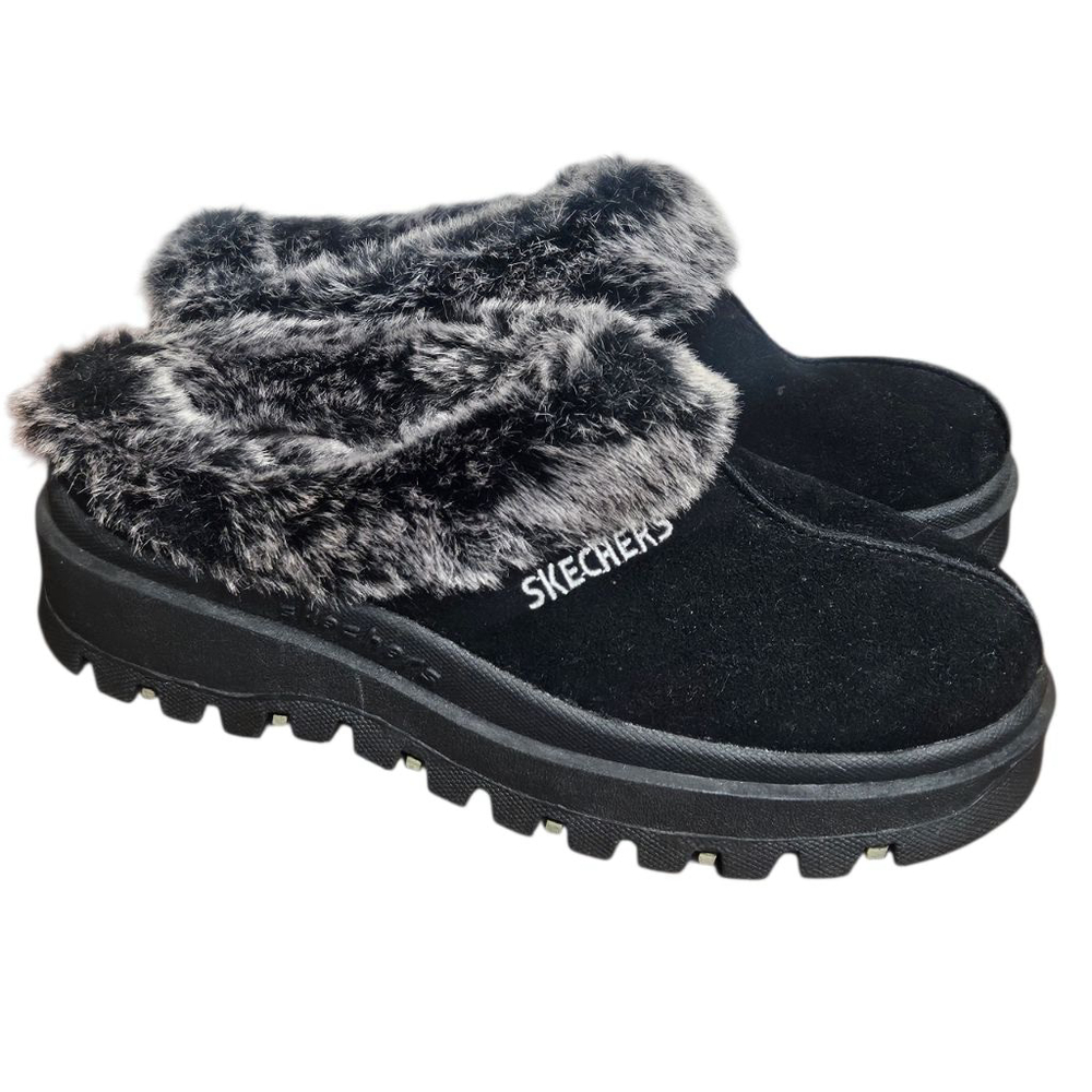 NWOT SKETCHERS Fortress Platform Black Women's Faux Fur Clogs Slip On Sz 6